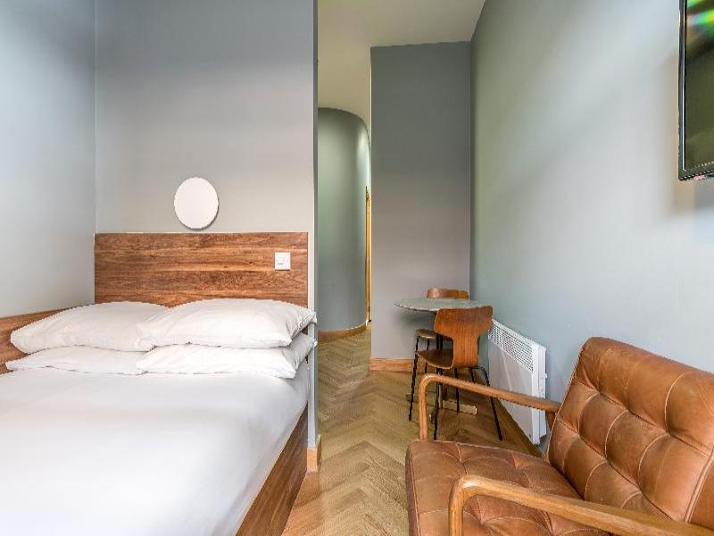 Km Apartments image
