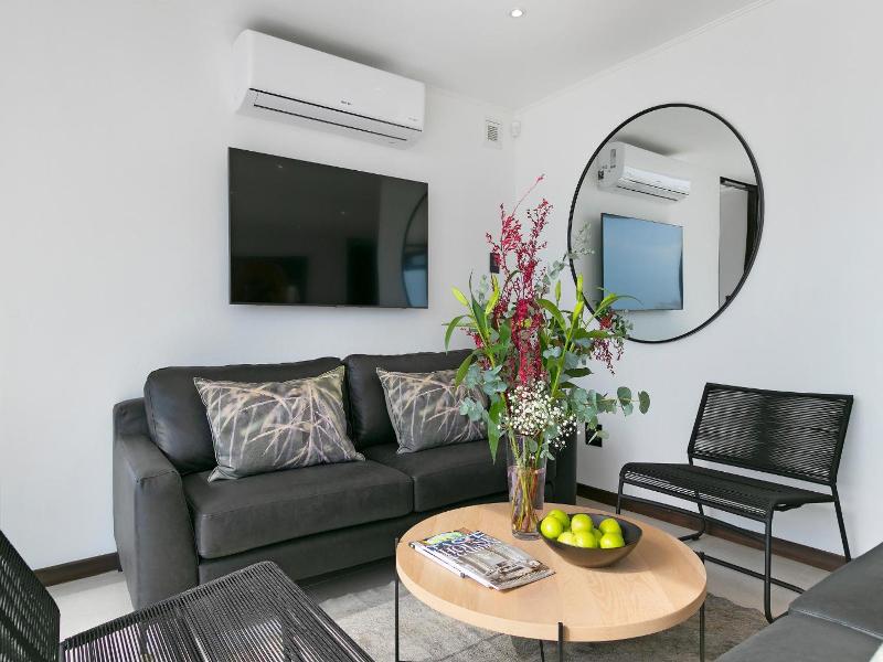 Murex Lodge image