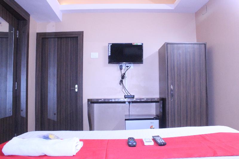 Hotel Galaxy Inn 5