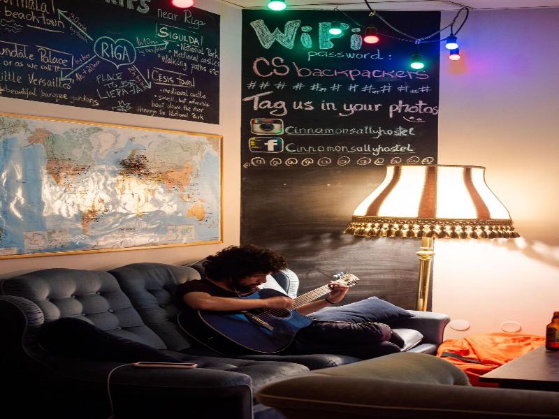 Cinnamon Sally Backpackers Hostel image