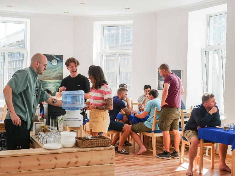 Cinnamon Sally Backpackers Hostel image