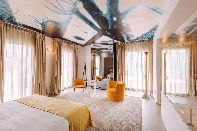 Biancodonda Greenblu Hotel & Spa image