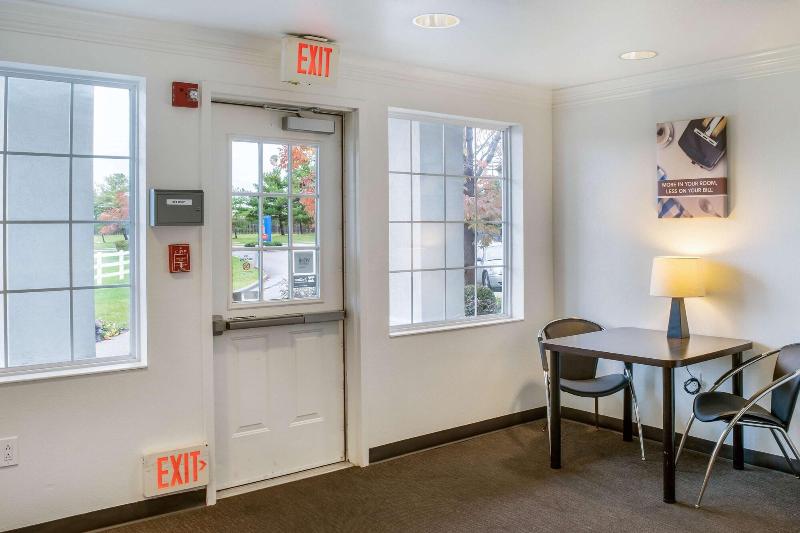 Quality Inn Fishers – Indianapolis image