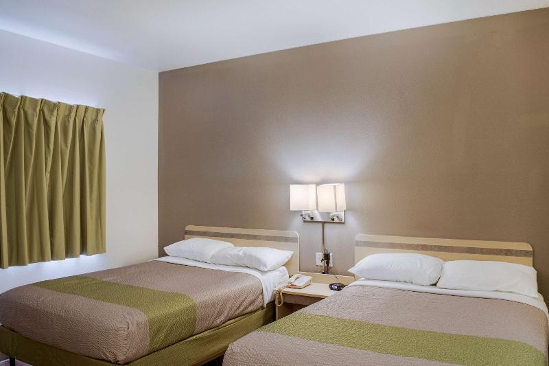 Quality Inn Fishers – Indianapolis image