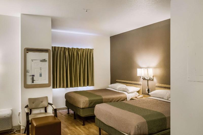 Quality Inn Fishers – Indianapolis image