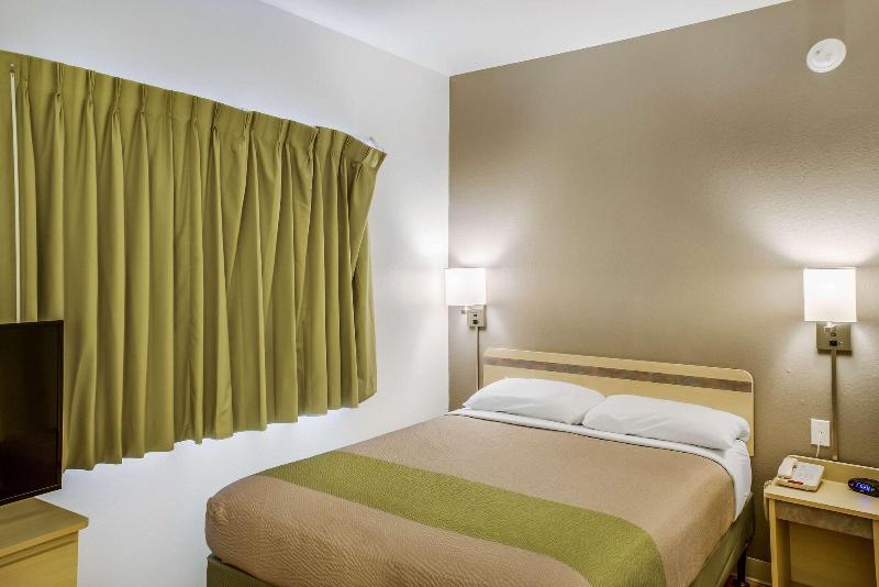 Quality Inn Fishers – Indianapolis image
