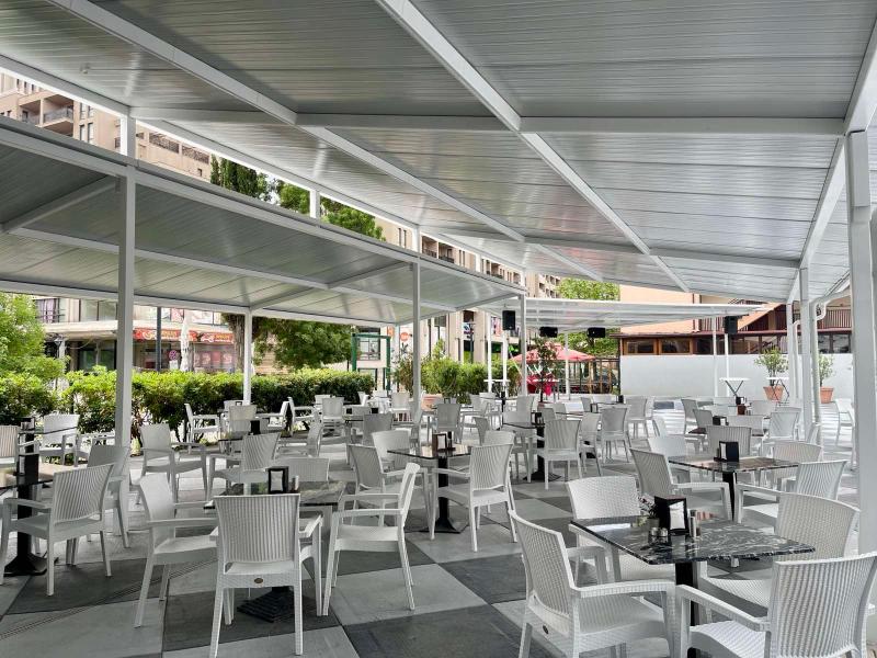 Grand Hotel Nirvana - Sunny Beach — exterior view