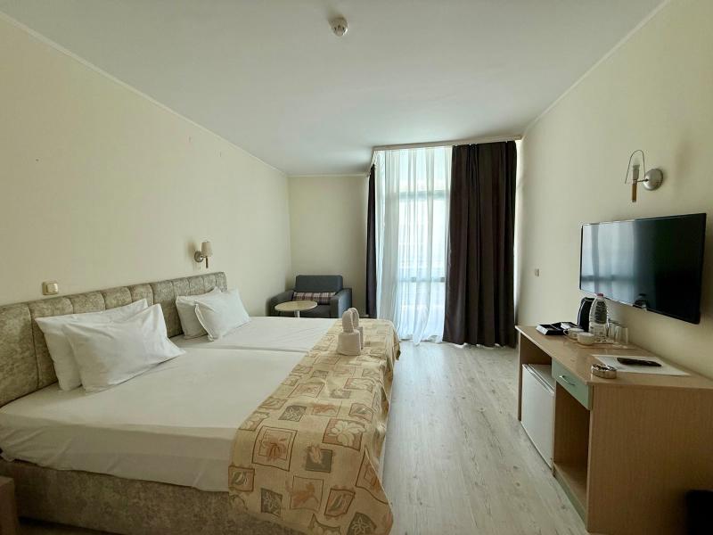 Grand Hotel Nirvana - Sunny Beach image
