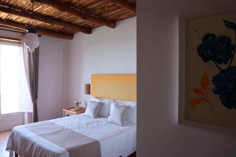 Villa Puolo - With Private Sea Access image