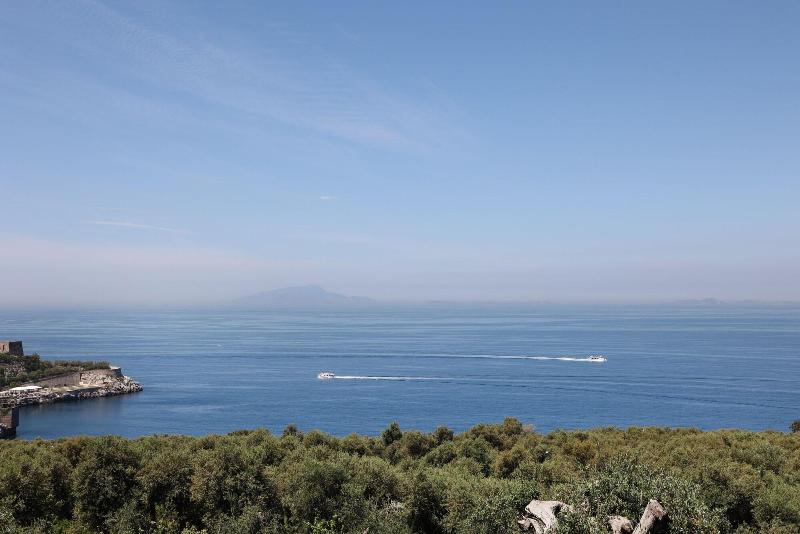 Villa Puolo - With Private Sea Access image