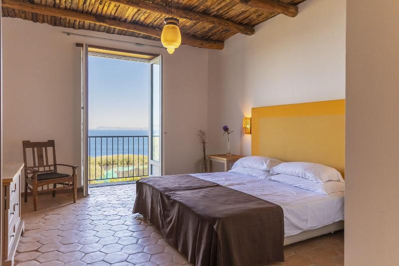 Villa Puolo - With Private Sea Access image