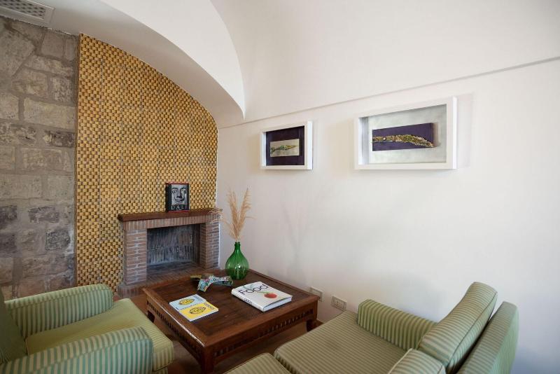 Villa Puolo - With Private Sea Access image