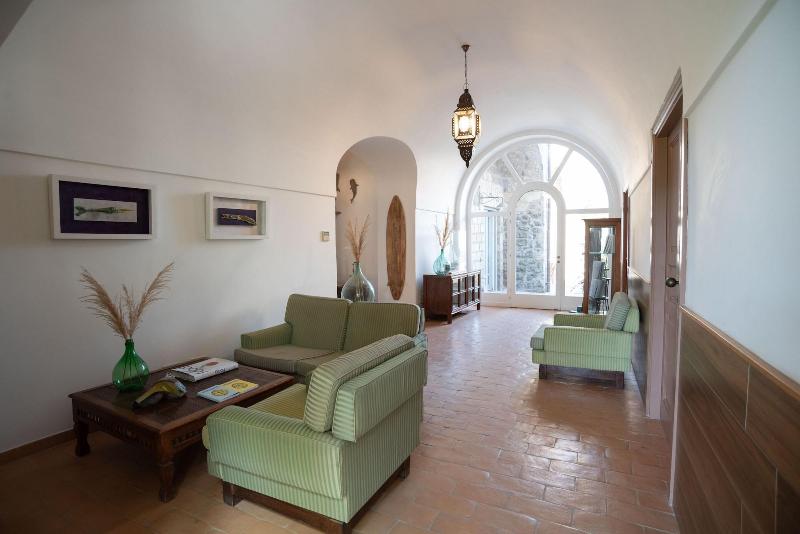Villa Puolo - With Private Sea Access image