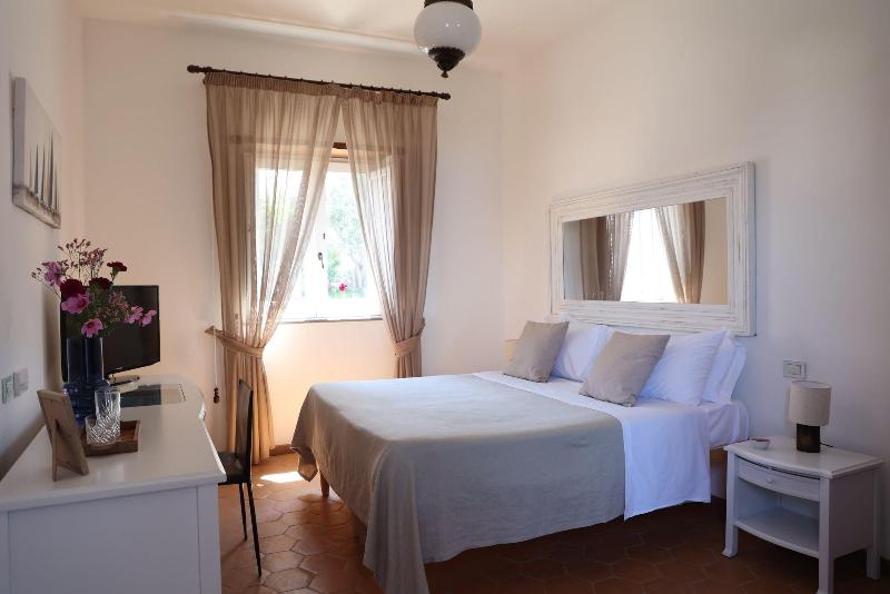 Villa Puolo - With Private Sea Access image