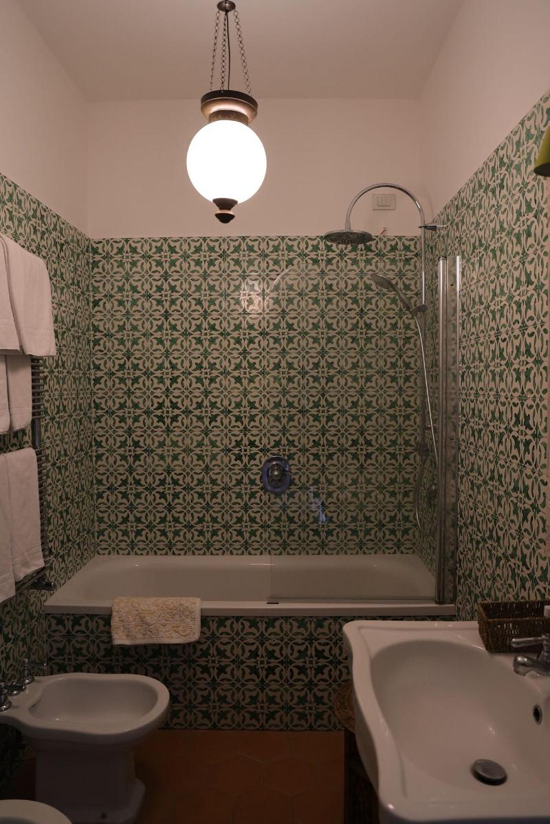 Villa Puolo - With Private Sea Access image
