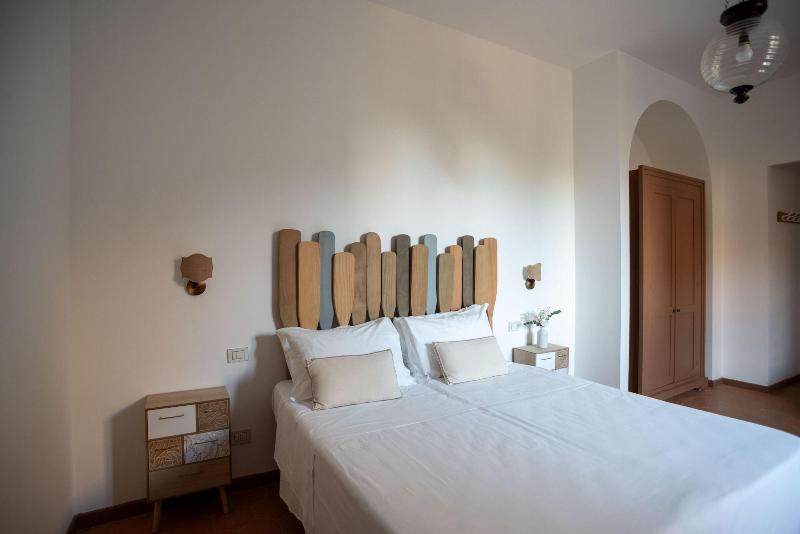 Villa Puolo - With Private Sea Access image