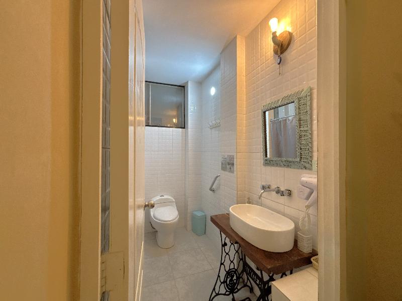 Serenity Lodge image