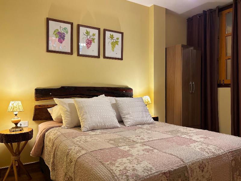 Serenity Lodge image