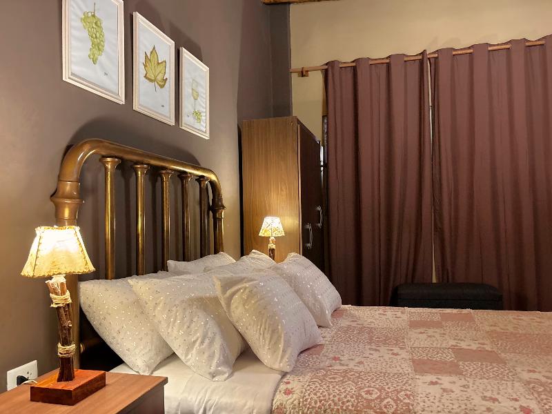 Serenity Lodge image