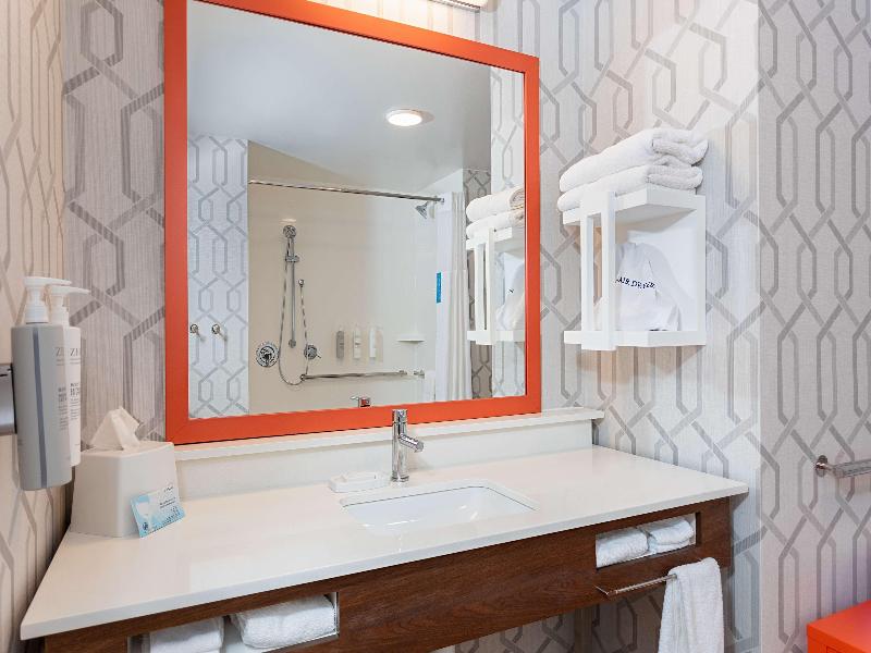 Hampton Inn Marianna I-10 image