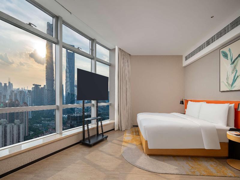 Hilton Garden Inn Shanghai Lujiazui image