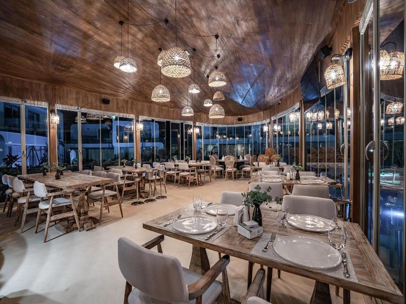 Club Arona Luxury Villas Belek image