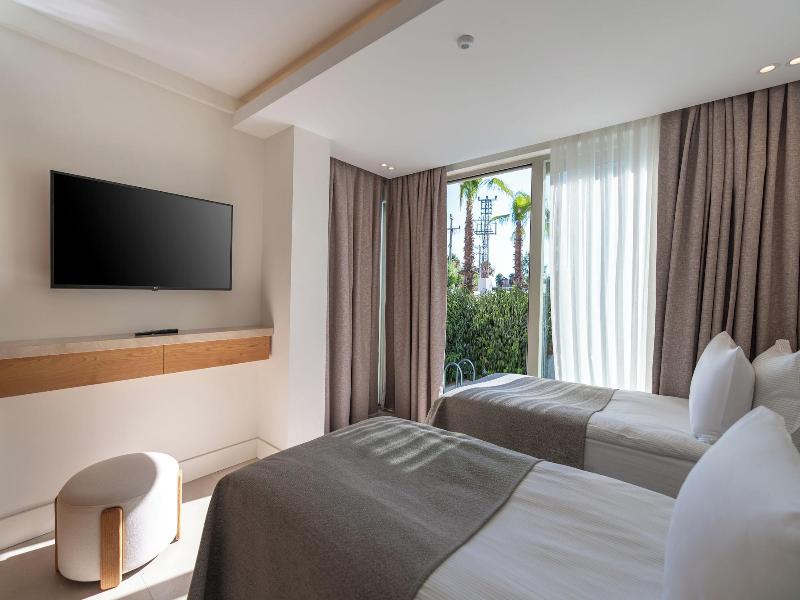 Club Arona Luxury Villas Belek image