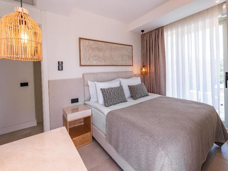 Club Arona Luxury Villas Belek image