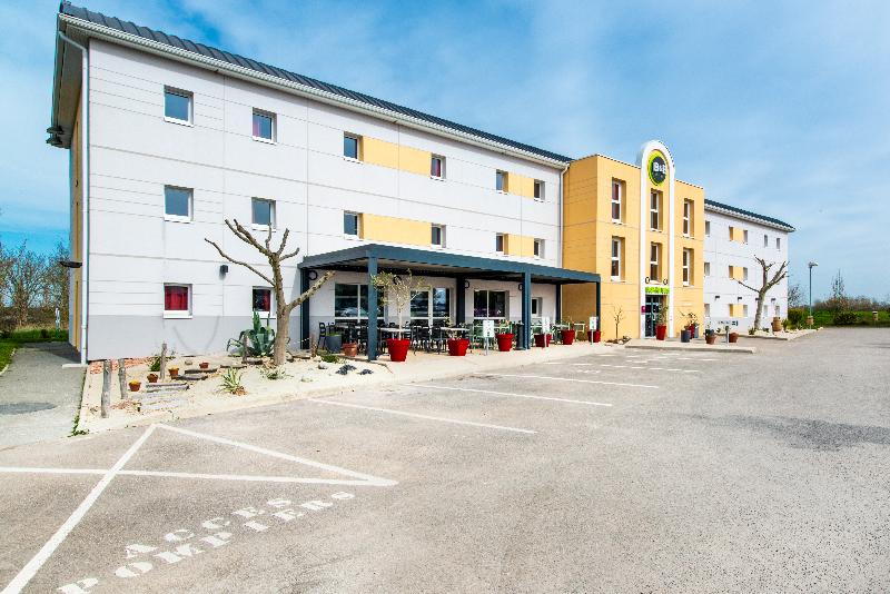 B&B HOTEL Cholet Nord image