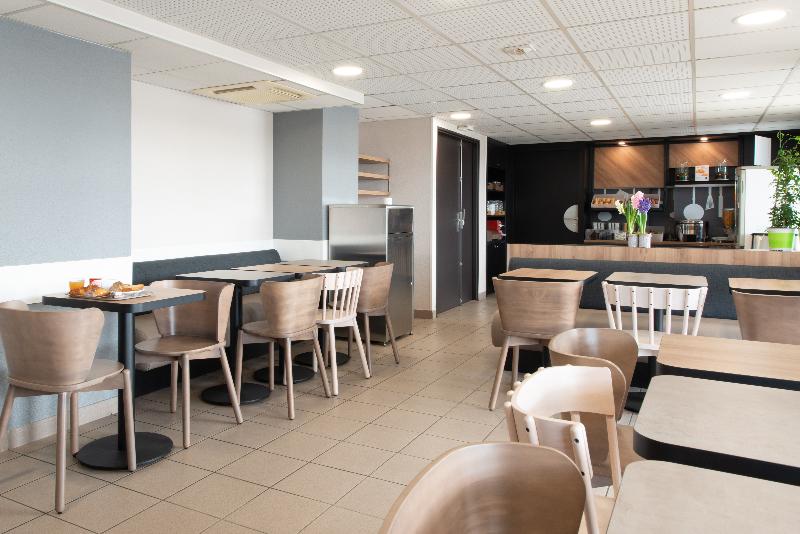 B&B HOTEL Cholet Nord image