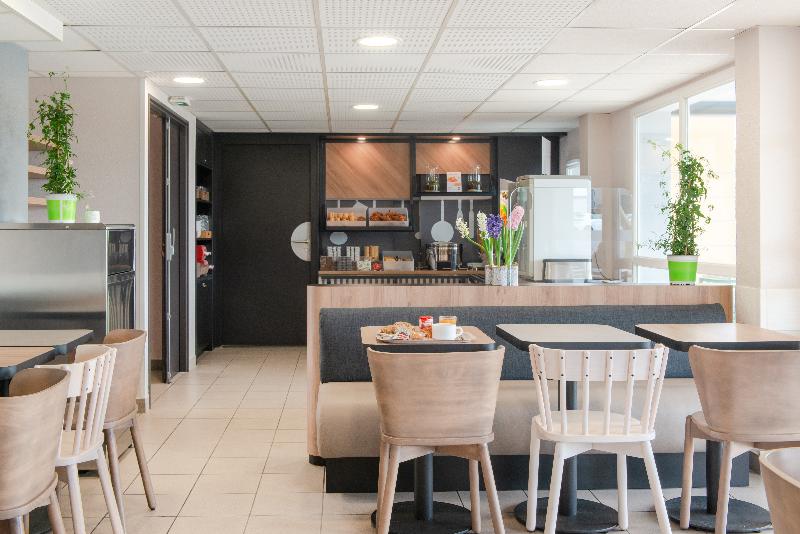 B&B HOTEL Cholet Nord image