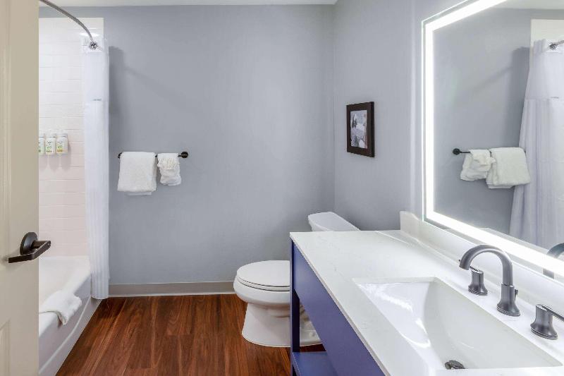 Americinn By Wyndham Mountain Home image