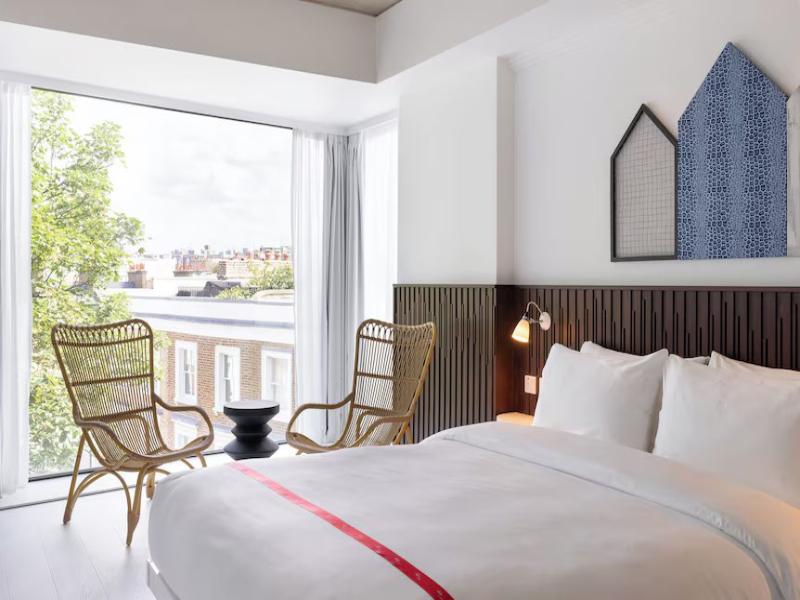 Ruby Zoe Hotel London by IHG image