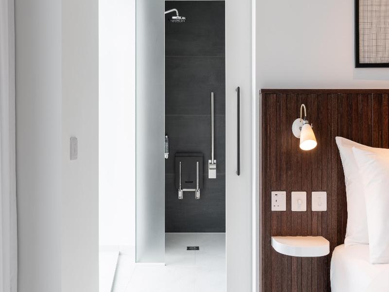 Ruby Zoe Hotel London by IHG image