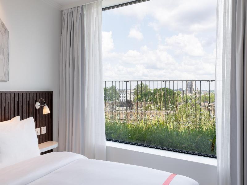 Ruby Zoe Hotel London by IHG image