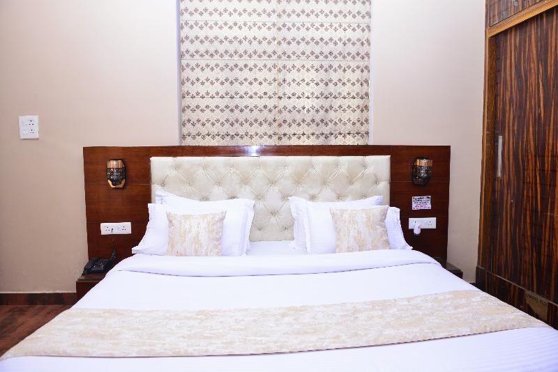 Hotel Signature Villa , Sonipat image