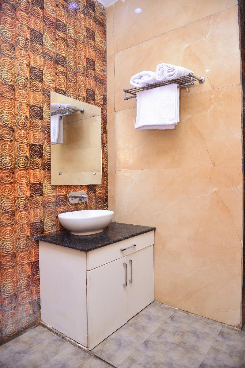 Hotel Signature Villa , Sonipat image