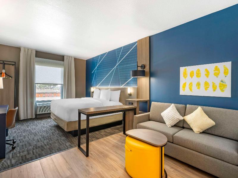 Comfort InnSuites New Port Richey DowntownDistrict image