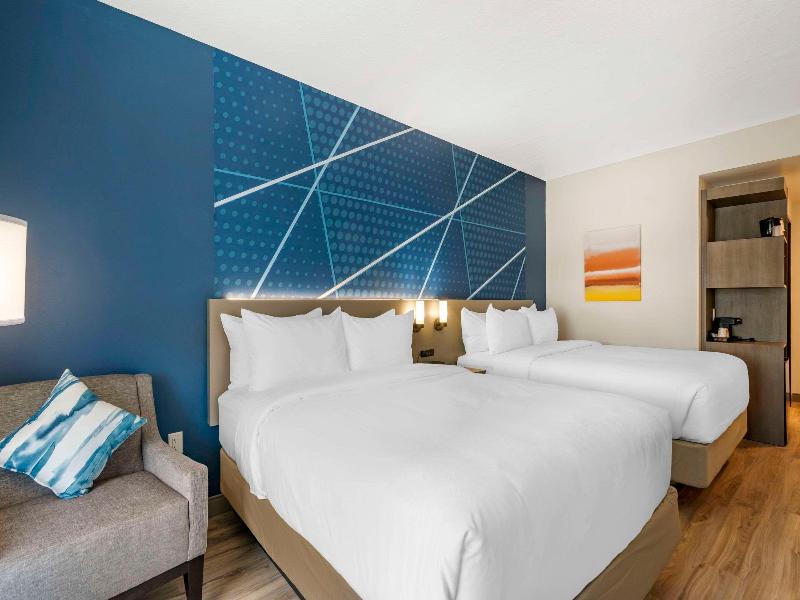 Comfort InnSuites New Port Richey DowntownDistrict image