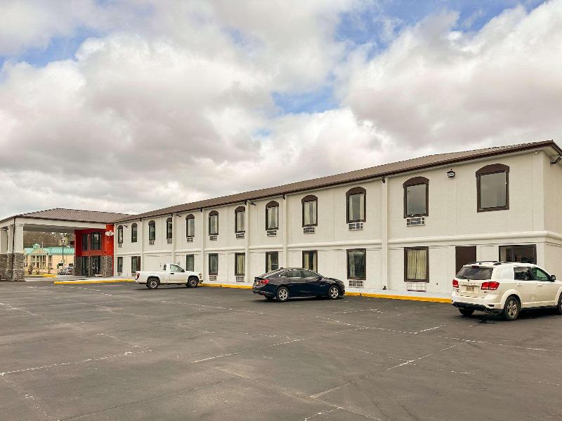 Quality Inn Hazlehurst image