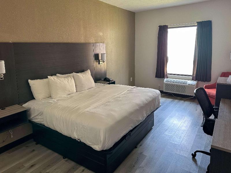 Quality Inn Hazlehurst image