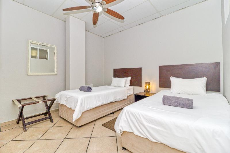 Bm Gardens Apartment Hotel image