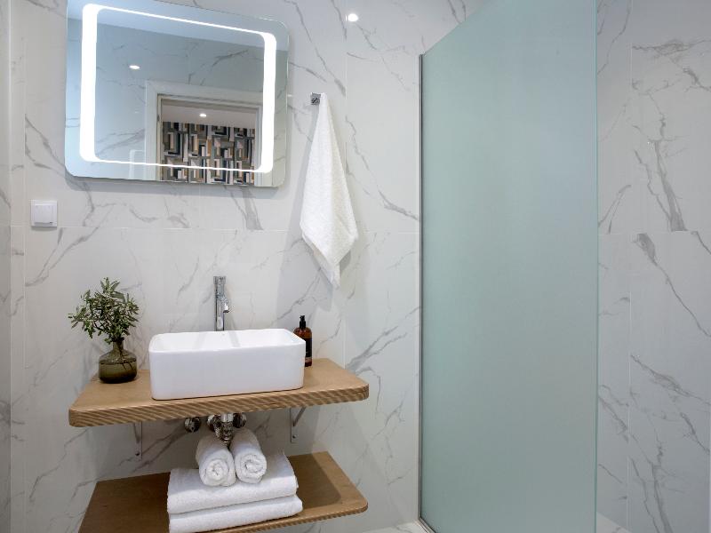 Hypnos Inn Athens Hotel image