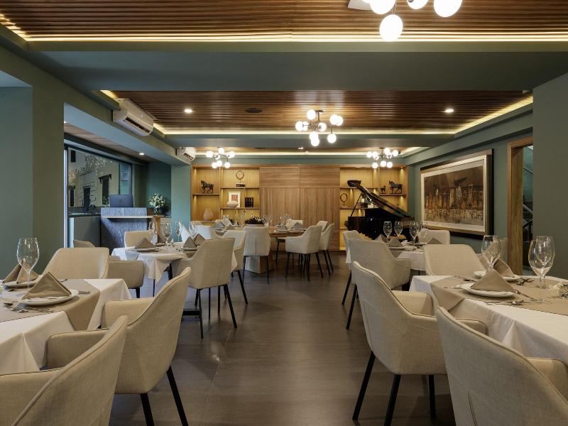 Origen 438 Luxury Boutique Hotel image