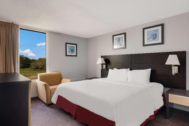 Quality Inn Alice image