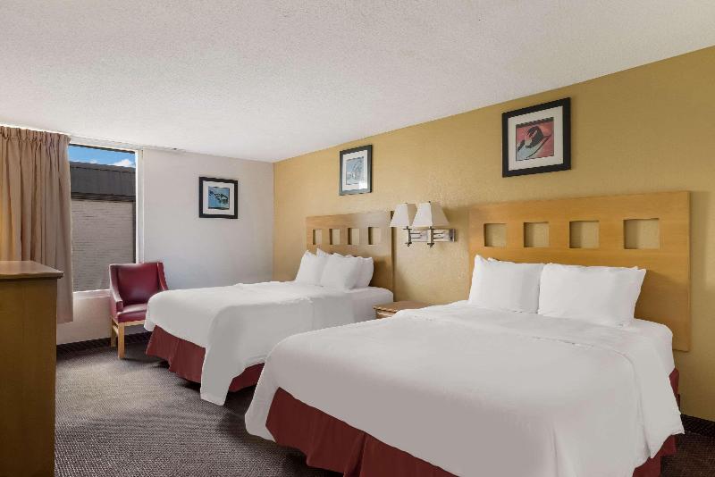 Quality Inn Alice image