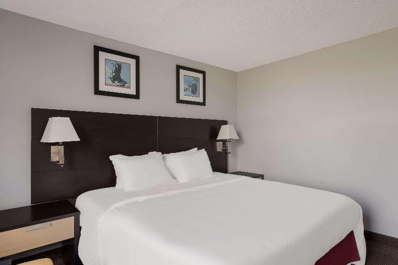 Quality Inn Alice image