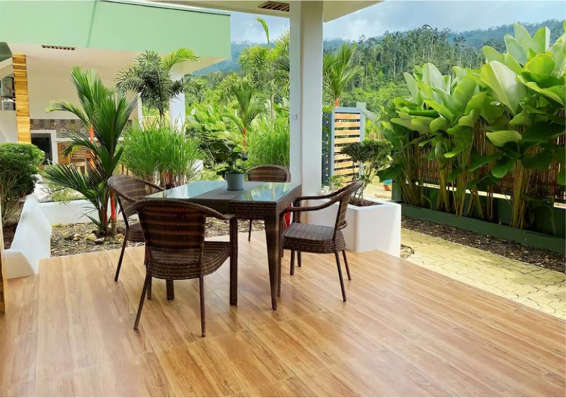 Royal Suites Port Barton image
