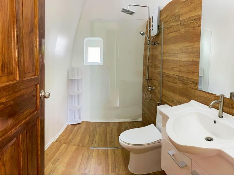 Royal Suites Port Barton image