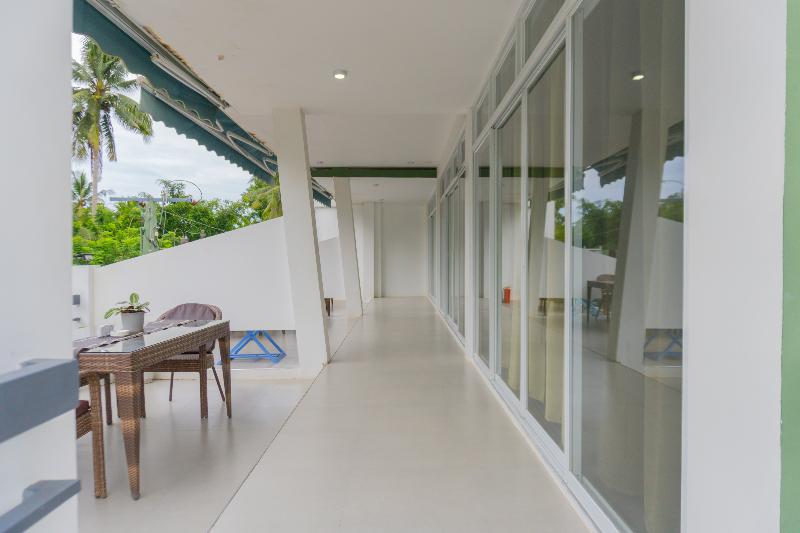 Royal Suites Port Barton image
